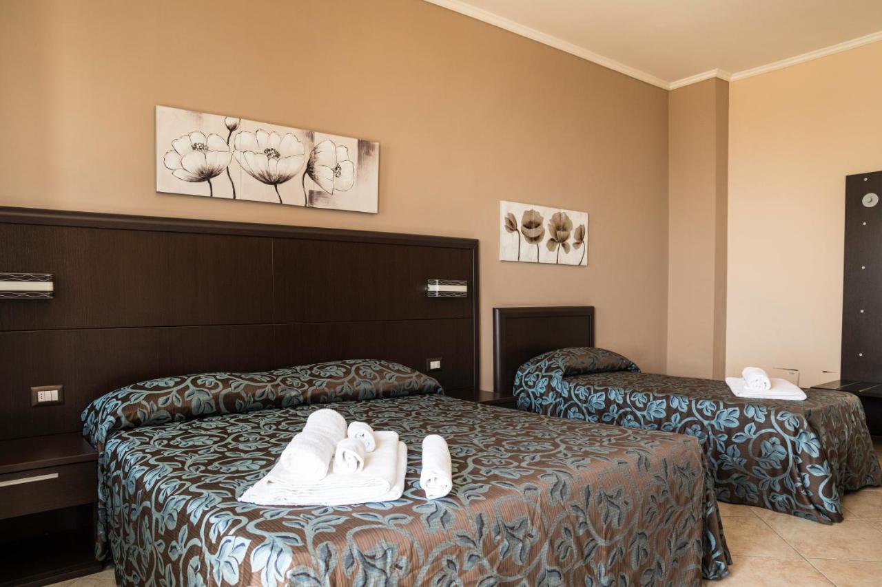 Affittacamere Villa Bisceglia Monte SantʼAngelo Екстериор снимка