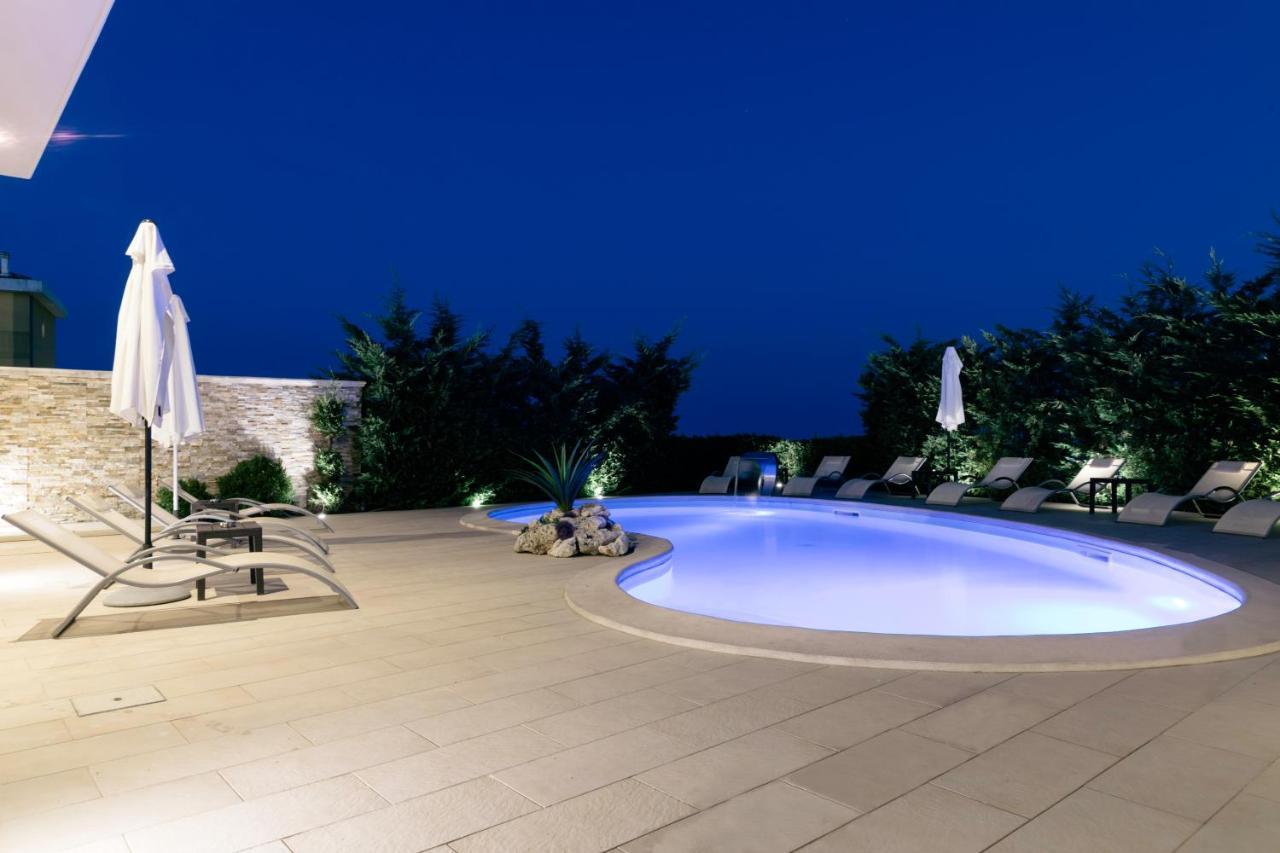 Affittacamere Villa Bisceglia Monte SantʼAngelo Екстериор снимка
